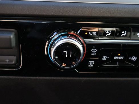 New 2026 GMC Sierra 2500 SLE image 36