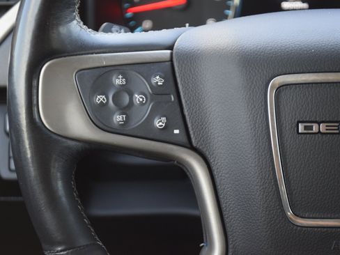 Used 2020 GMC Yukon Denali w/ Denali Ultimate Package image 13