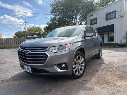 Used 2018 Chevrolet Traverse Premier AWD/4WD image 1