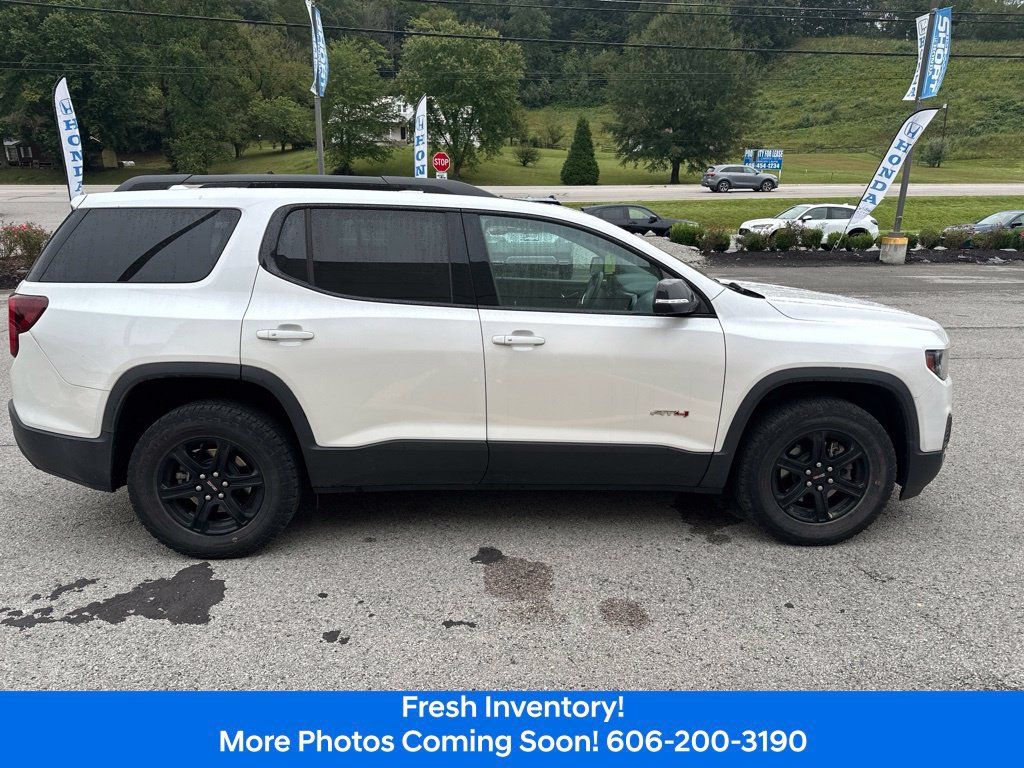 Used 2023 GMC Acadia AT4 w/ Technology Package AWD/4WD image 6