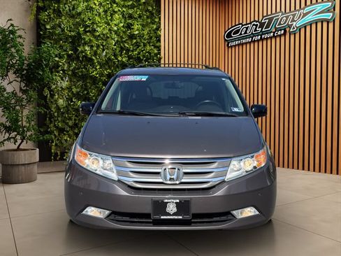 Used 2013 Honda Odyssey Touring Elite image 11