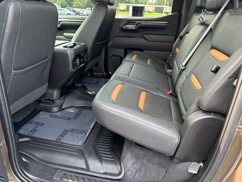 Used 2024 GMC Sierra 1500 AT4 AWD/4WD image 18