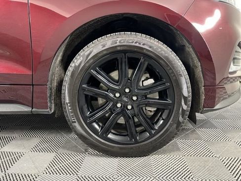 Used 2023 Ford Edge ST-Line w/ Class II Trailer Tow Package image 9