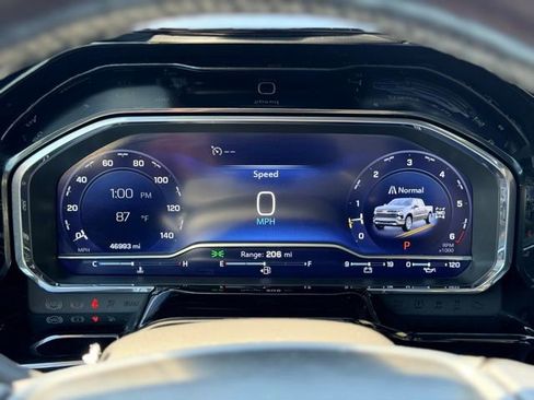 Certified 2023 Chevrolet Silverado 1500 RST AWD/4WD image 10