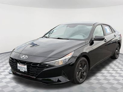 Used 2023 Hyundai Elantra SEL