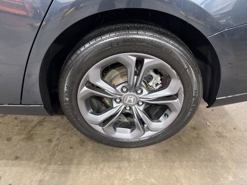 Certified 2023 Honda Accord EX image 12