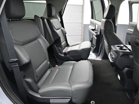 New 2026 Ford Expedition Active RWD image 19