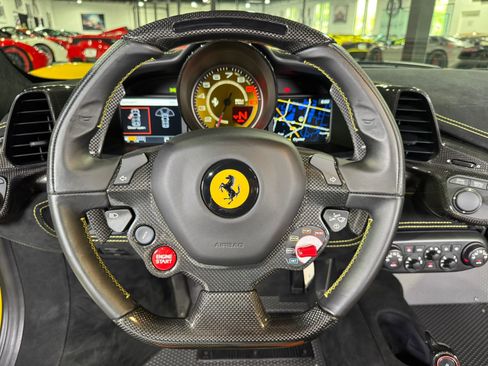 Used 2015 Ferrari 458 Speciale A image 30