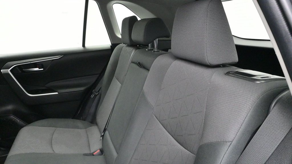 Used 2024 Toyota RAV4 XLE FWD image 14