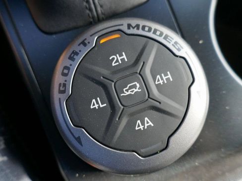 New 2025 Ford Bronco Badlands image 19