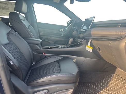 New 2026 Jeep Compass Latitude image 15