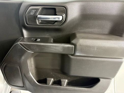 Used 2022 Chevrolet Silverado 1500 Custom RWD image 14