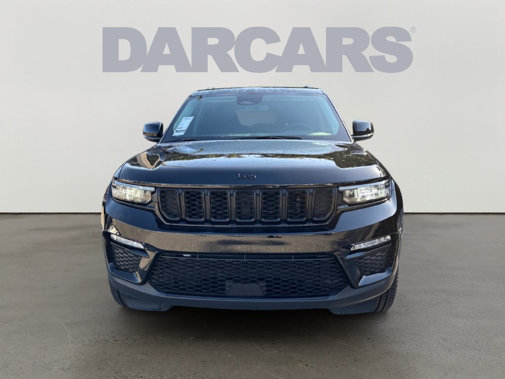 Certified 2024 Jeep Grand Cherokee Limited w/ Black Appearance Package AWD/4WD image 2