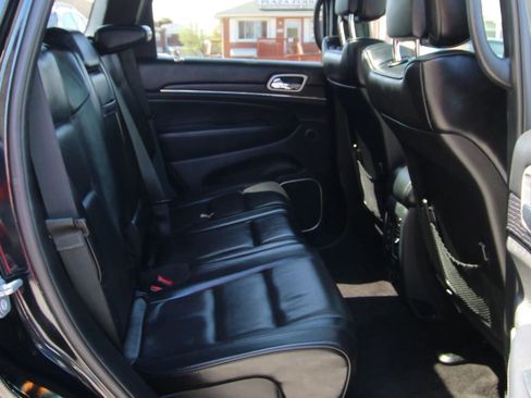 Used 2018 Jeep Grand Cherokee High Altitude image 12