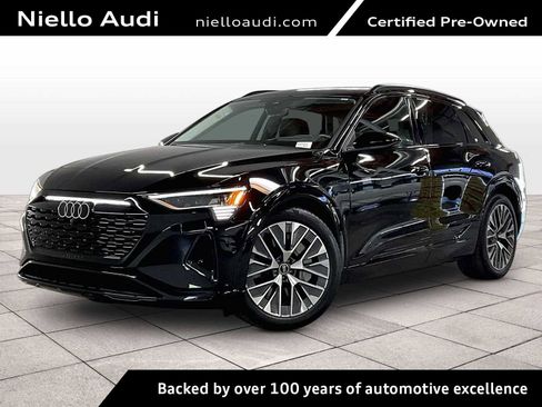 Used 2024 Audi Q8 e-tron Prestige w/ Prestige Package AWD/4WD image 1