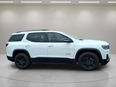 Used 2023 GMC Acadia AT4 w/ Trailering Package AWD/4WD image 2