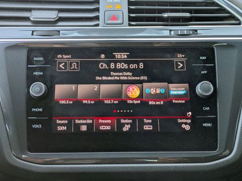 Used 2022 Volkswagen Tiguan SEL R-Line image 17