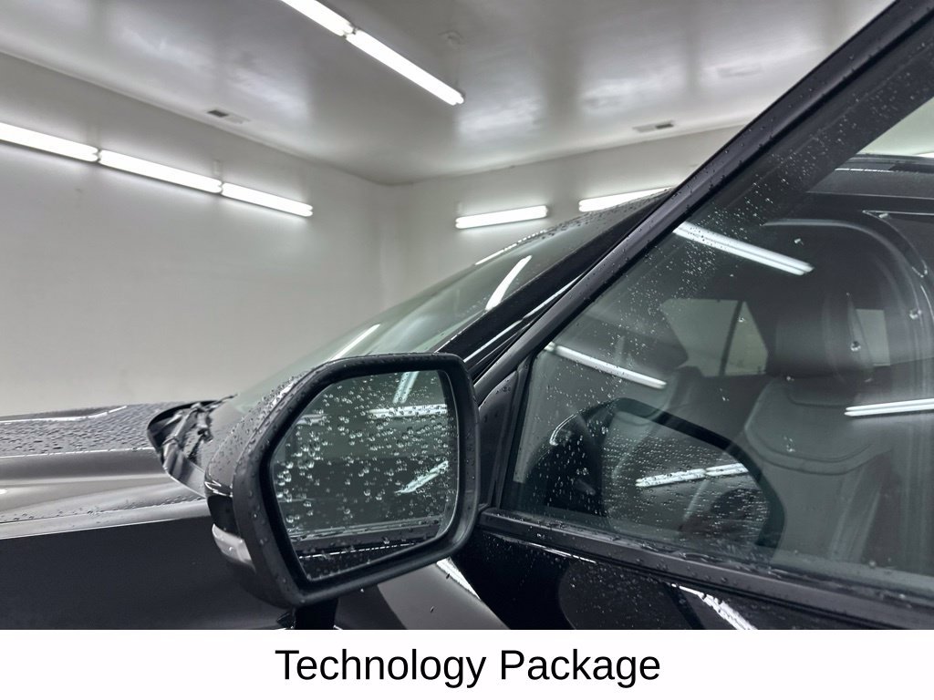 Used 2023 Ford Explorer ST w/ Equipment Group 401A AWD/4WD image 19