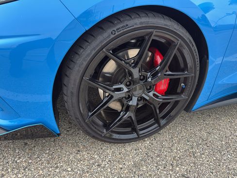 Used 2021 Chevrolet Corvette Stingray Premium Cpe w/ Z51 Performance Package image 10