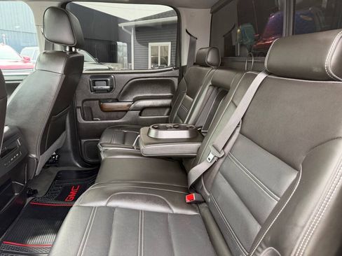 Used 2018 GMC Sierra 2500 Denali AWD/4WD image 39
