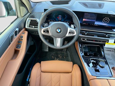 New 2026 BMW X5 sDrive40i w/ M Sport Package RWD image 16