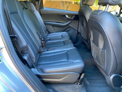 Used 2019 Audi Q7 3.0T Premium w/ Convenience Package AWD/4WD image 56