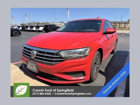 Used 2021 Volkswagen Jetta S image 1