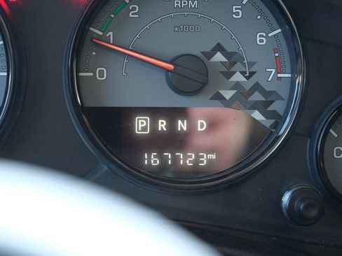 Used 2017 Jeep Wrangler Unlimited Sahara AWD/4WD image 4