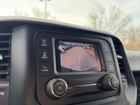 Used 2024 RAM 3500 Tradesman w/ Chrome Appearance Group image 16