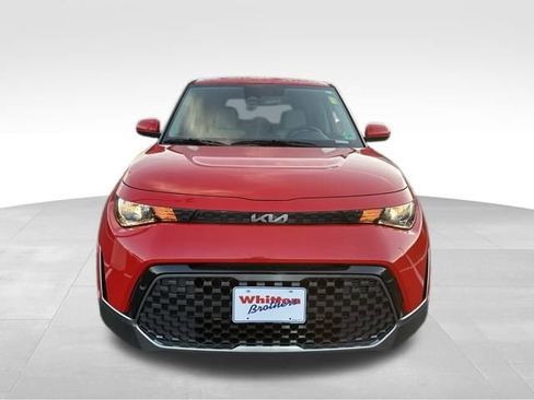 Used 2025 Kia Soul EX image 11
