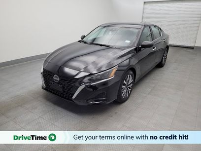 Used 2024 Nissan Altima 2.5 SV
