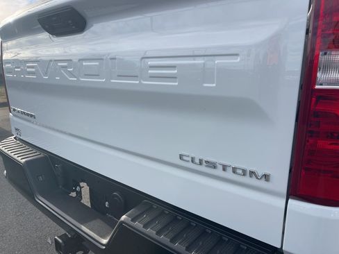 Used 2025 Chevrolet Silverado 1500 Custom Trail Boss image 28