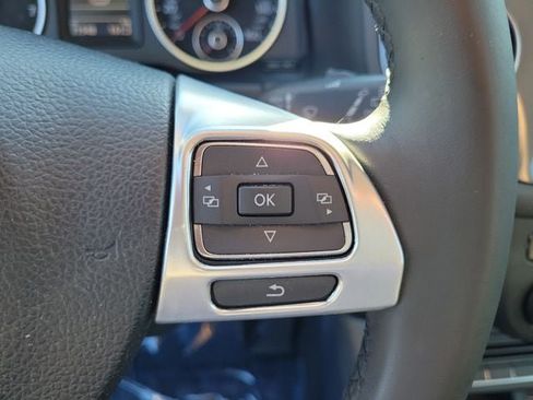 Used 2017 Volkswagen Tiguan S FWD image 20