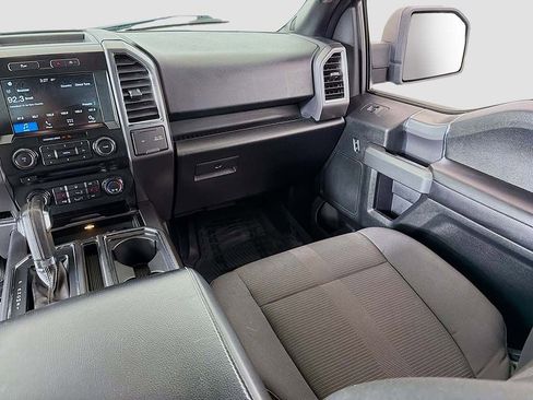 Used 2016 Ford F150 XLT w/ Equipment Group 302A Luxury image 25