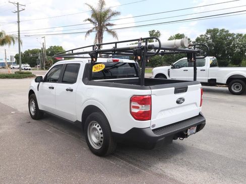 Certified 2025 Ford Maverick XLT w/ Equipment Group 302A image 4