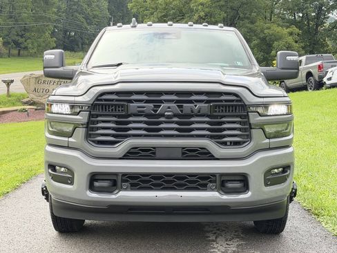 Used 2026 RAM 3500 Big Horn AWD/4WD image 3