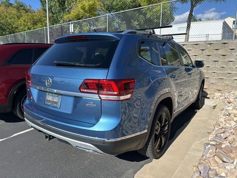 Used 2020 Volkswagen Atlas SEL AWD/4WD image 3