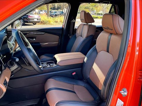 Certified 2026 Honda Passport TrailSport Elite image 39