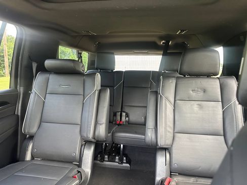 Used 2021 Cadillac Escalade ESV Sport w/ Driver Assist Tech Package AWD/4WD image 14