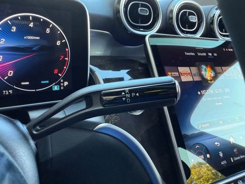 New 2026 Mercedes-Benz GLC 300 image 13
