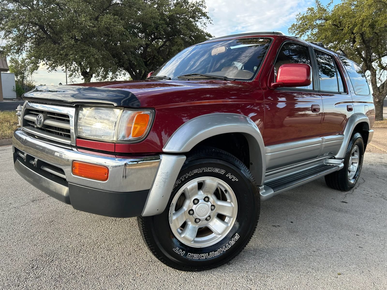 Used 1998 Toyota 4Runner Limited RWD image 2