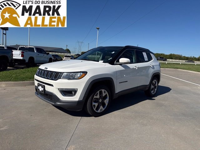 Used 2019 Jeep Compass Limited w/ Advanced Safety Group AWD/4WD image 2