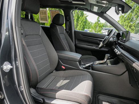 Used 2023 Honda CR-V Sport image 31