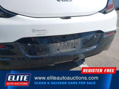 Used 2018 Chevrolet Volt Premier w/ Driver Confidence Package FWD image 11