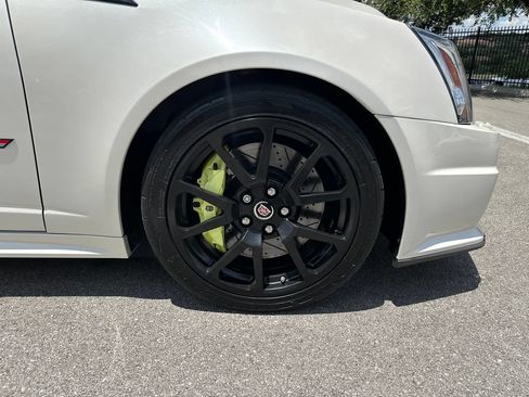 Used 2011 Cadillac CTS V w/ Wood Trim Package RWD image 14