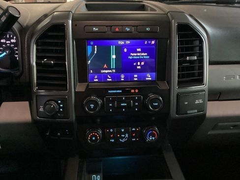 Used 2021 Ford F250 XLT w/ XLT Premium Package image 44