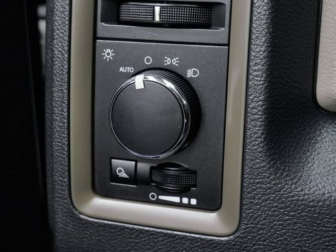 Used 2012 RAM 2500 ST w/ Chrome Appearance Group AWD/4WD image 24