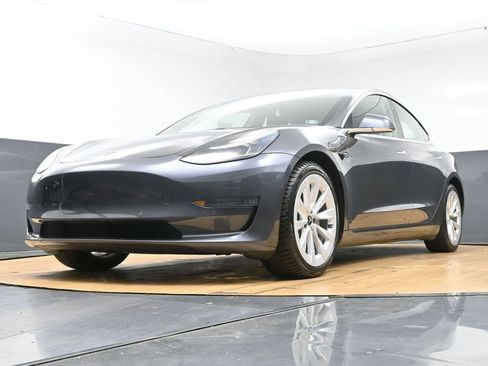 Used 2018 Tesla Model 3 Long Range image 53