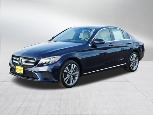 Used 2019 Mercedes-Benz C 300 4MATIC Sedan image 3
