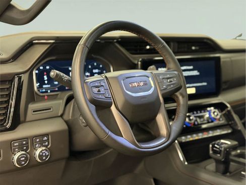 Used 2023 GMC Sierra 1500 AT4 w/ AT4 Premium Package AWD/4WD image 21
